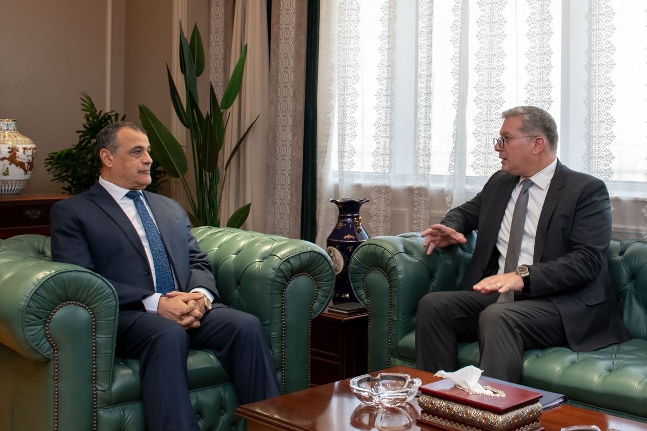 وزير الإنتاج الحربي