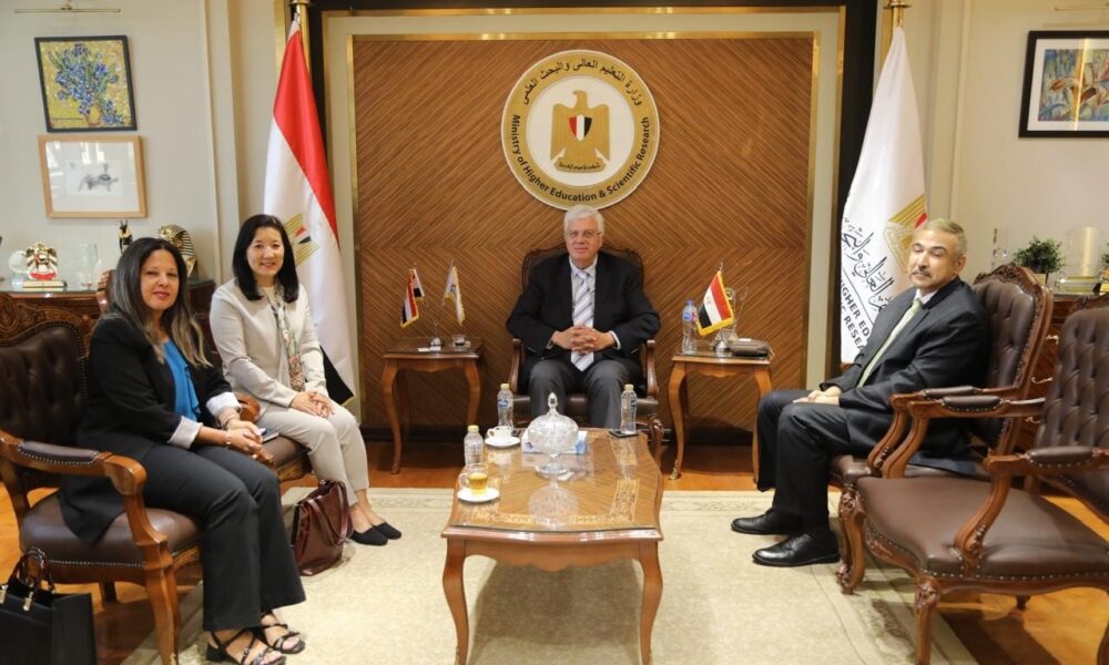 وزير التعليم العالي